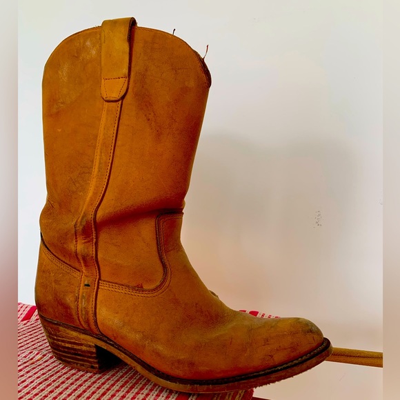 Vintage Cowhide Boots - Picture 3 of 3